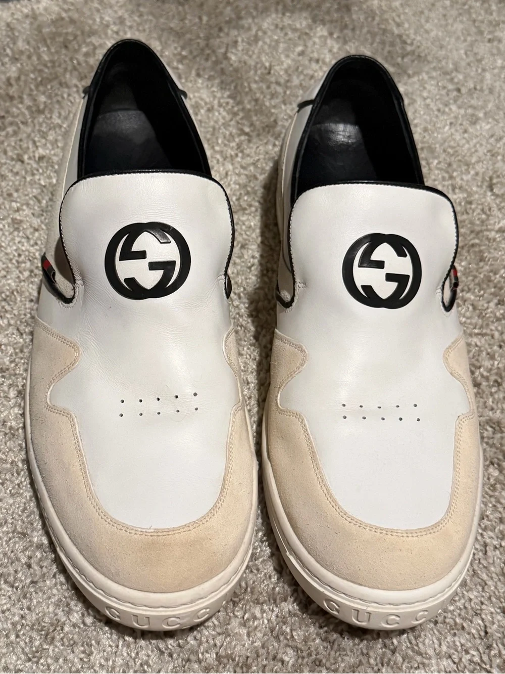 Gucci White Leather & Beige Suede Logo Slip-On Loafers